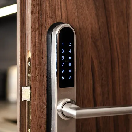 No 28 & * Kutná Hora