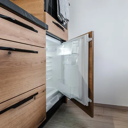Apartment No 28 & Kutna Hora