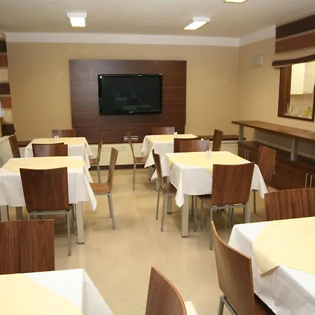 Apartment No 28 & Kutná Hora