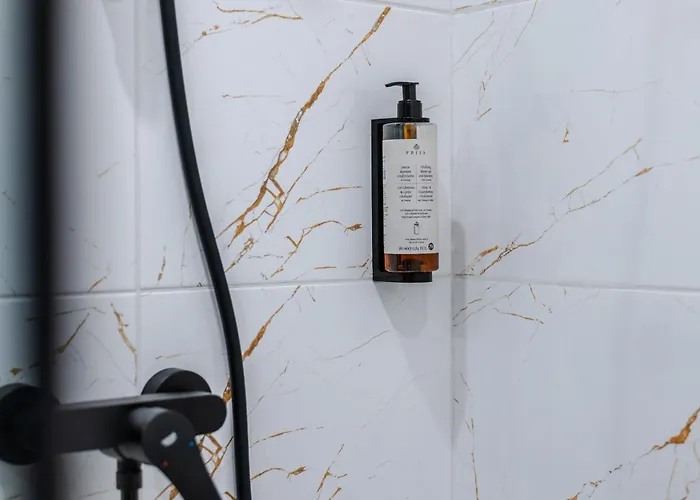 No 28 & * Kutná Hora