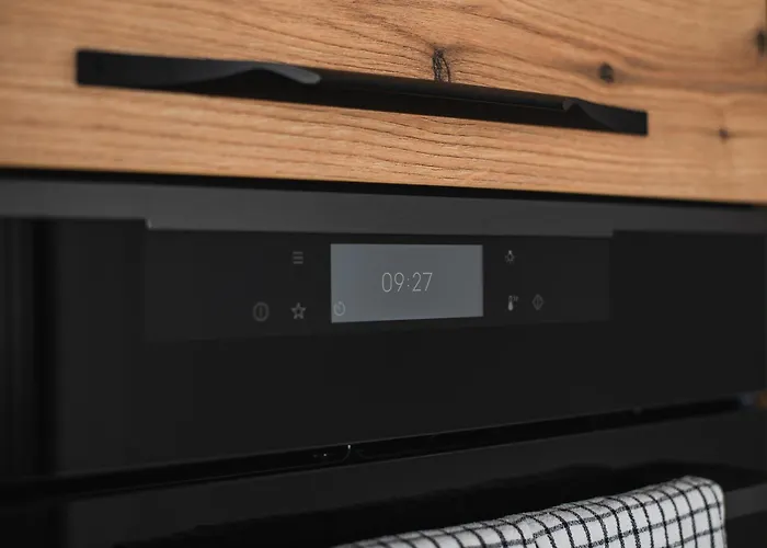 No 28 & * Kutná Hora