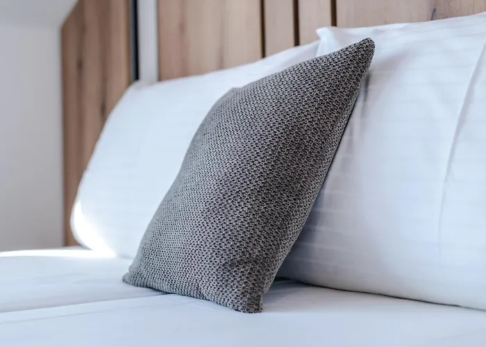 Appartement No 28 & *